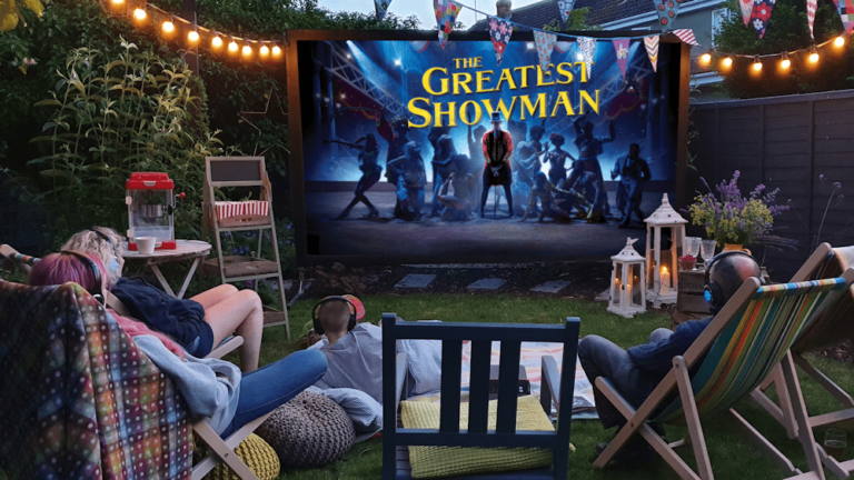 Large Garden Cinema Kit - Portable Power