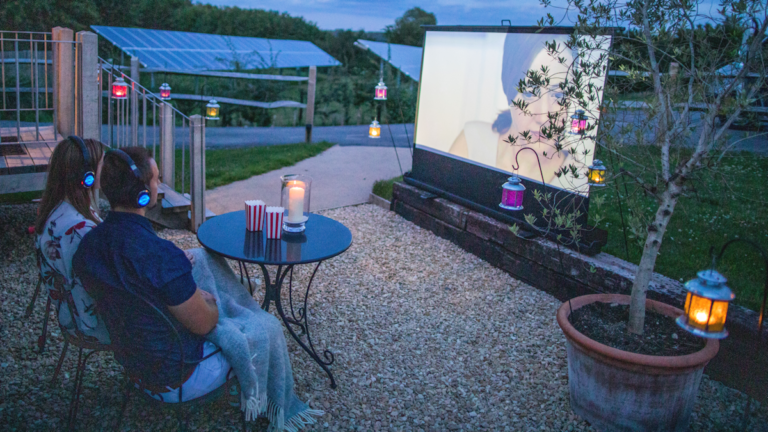 Medium Garden Cinema Kit